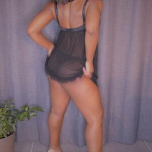 Hotsexxyqueen's media
