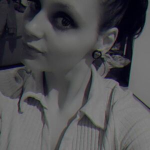 Hq57_'s media