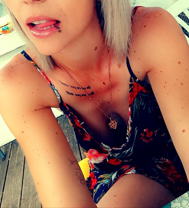 Hypnoticpoison's media