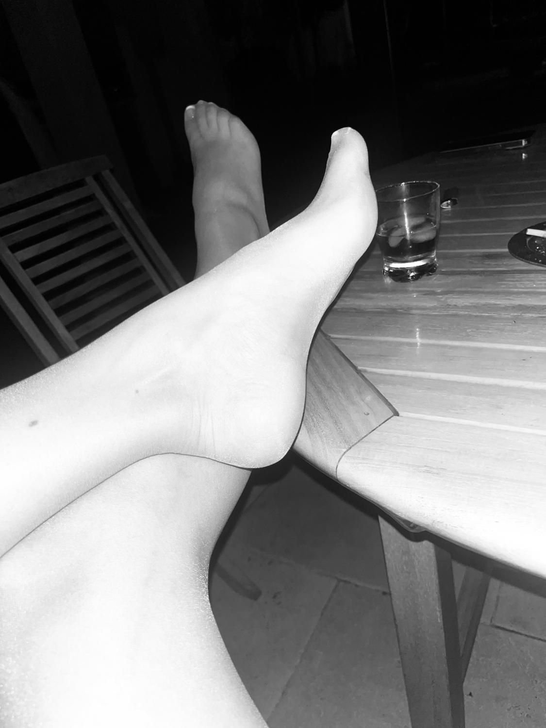 I_love_nylons's media