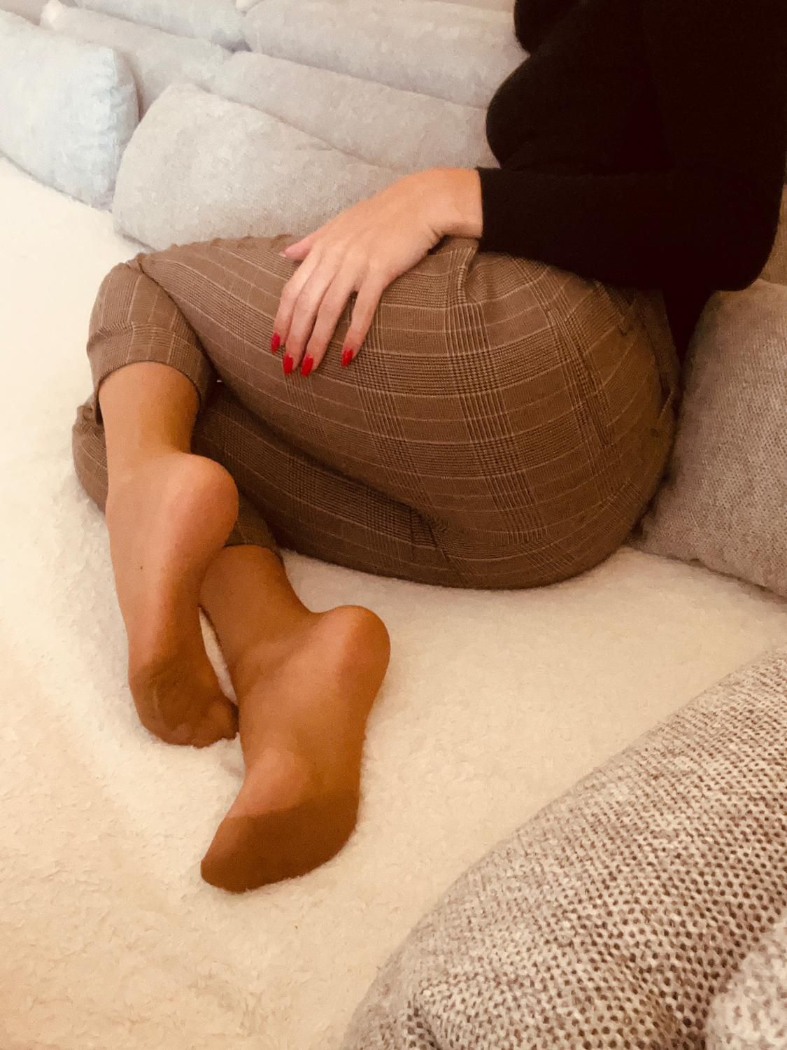 I_love_nylons's media