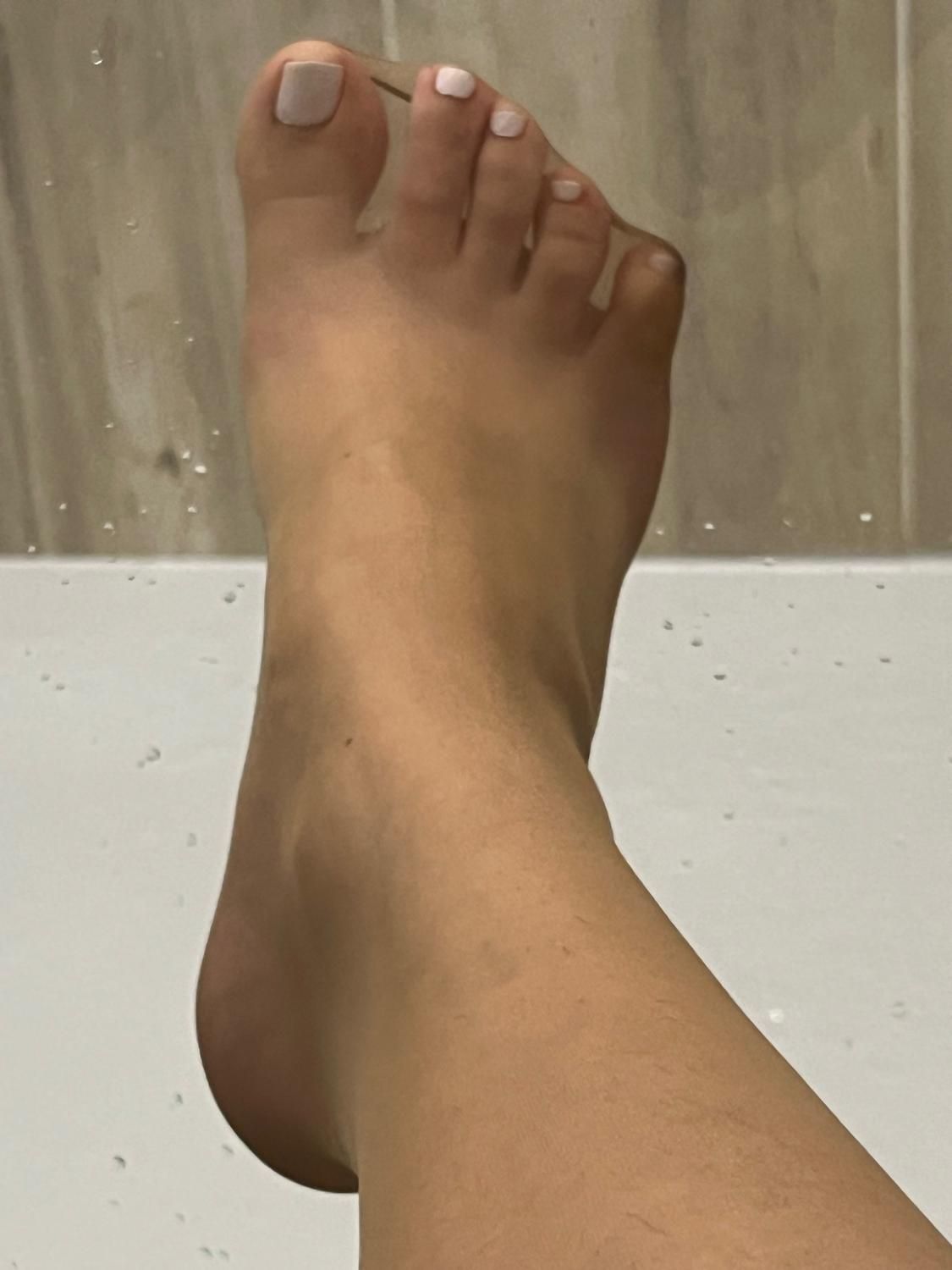 I_love_nylons's media