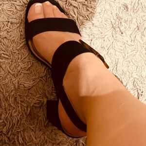 I_love_nylons's media