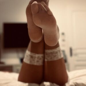I_love_nylons's media