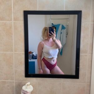 Iamjustagirl's media