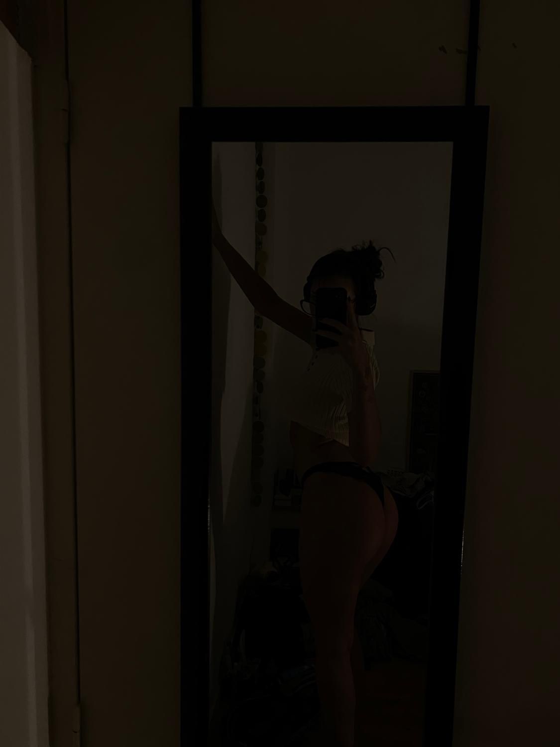 Iamlux's media