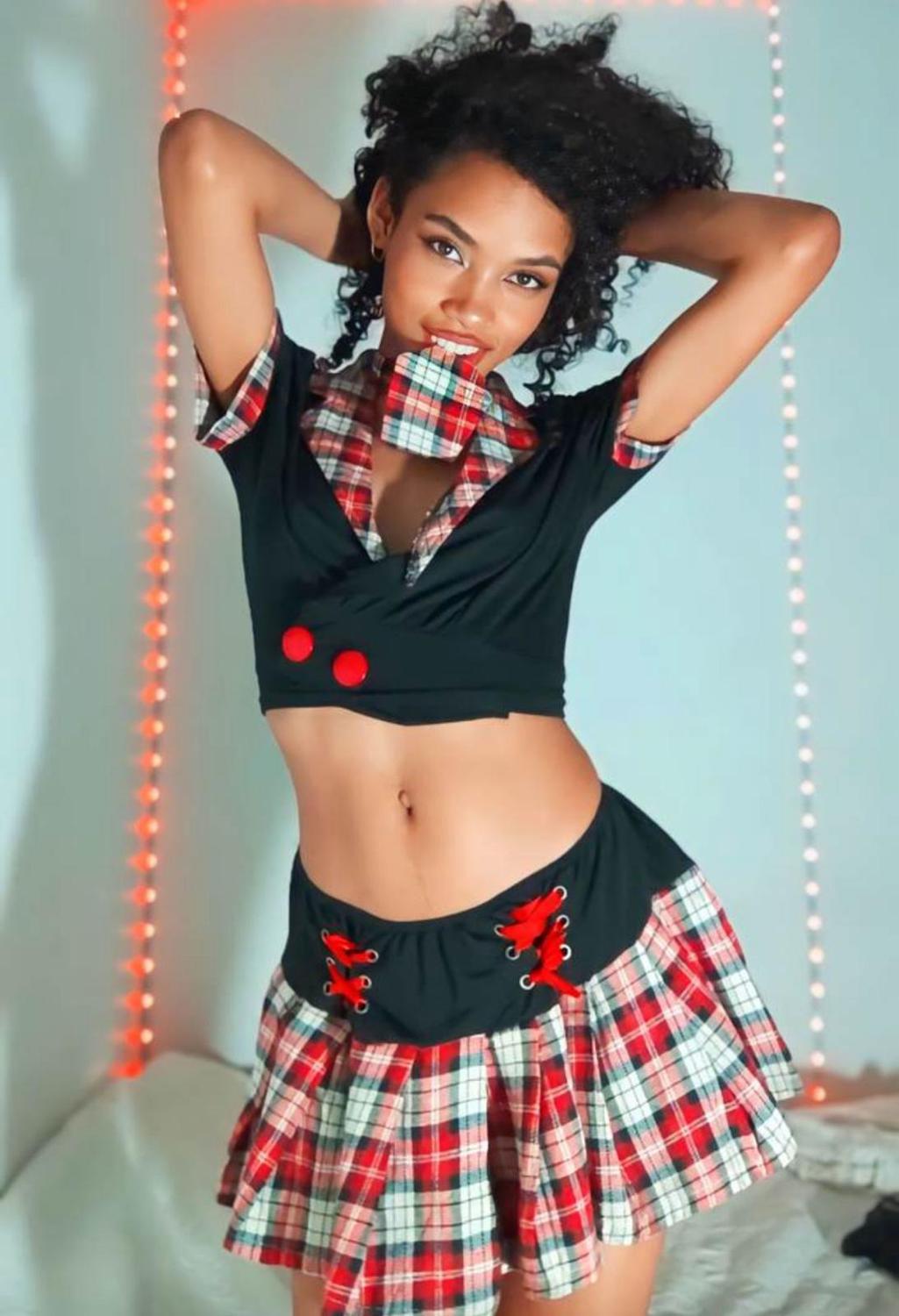 ISLANDGIRLS's media