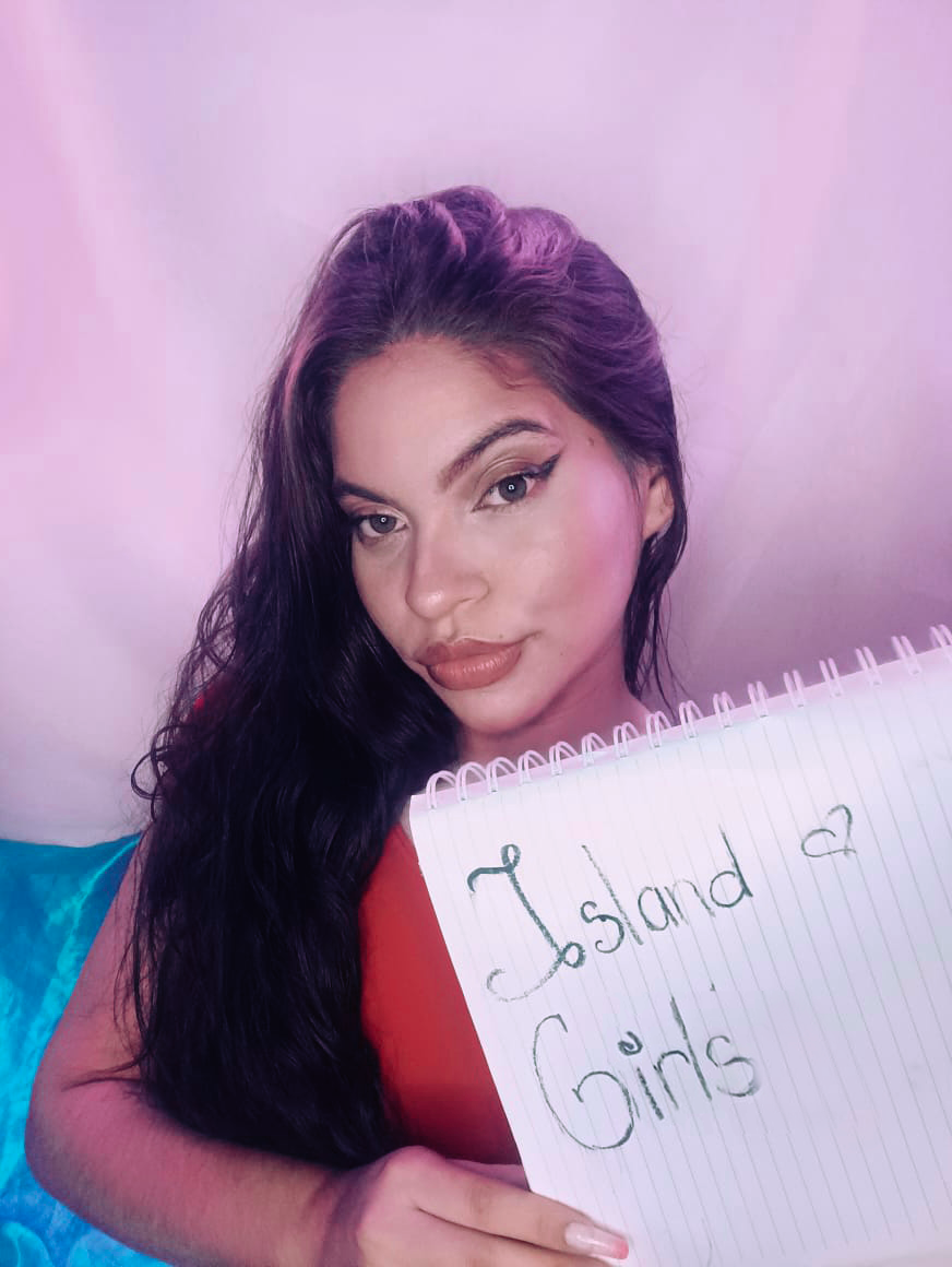 ISLANDGIRLS's media