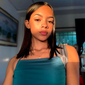 ISLANDGIRLS's media