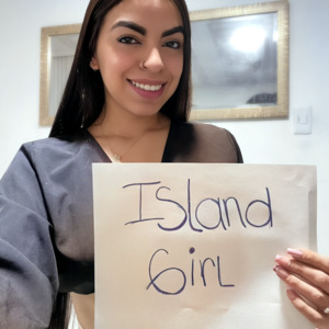 ISLANDGIRLS's media