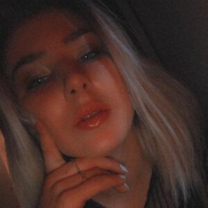 Ivanka21's media