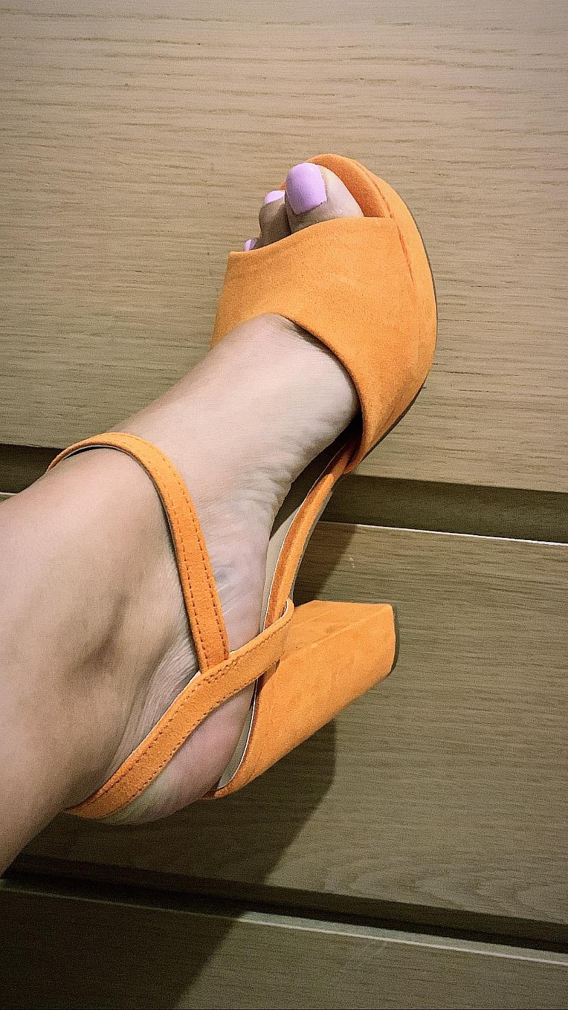 Jasminfeet's media