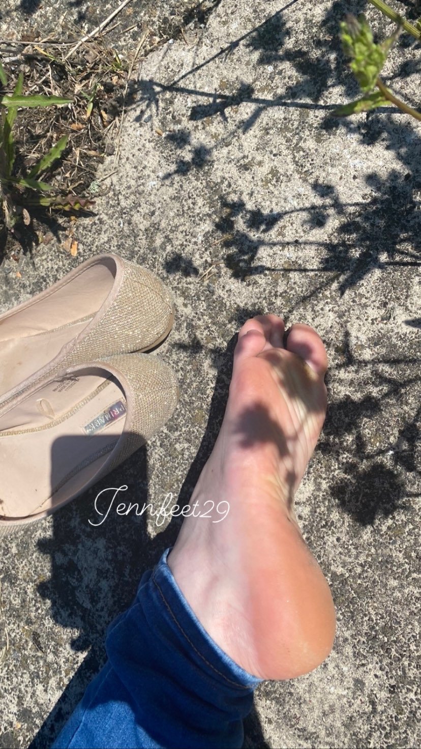 Jenn_feet29's media