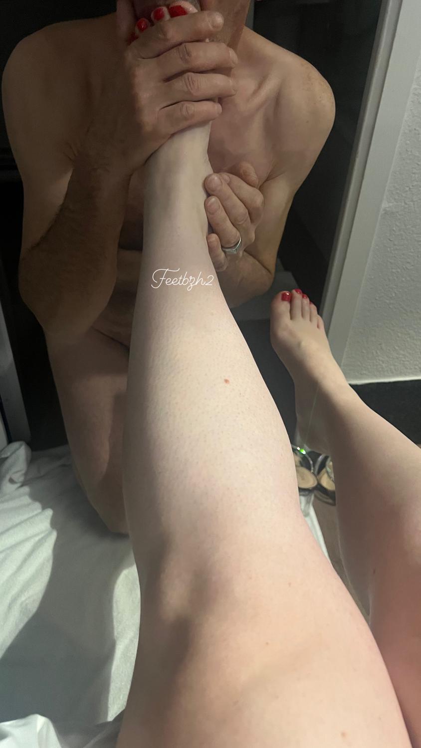 Jenn_feet29's media