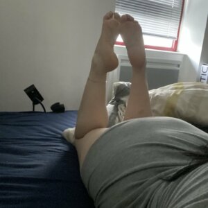 Jenn_feet29's media