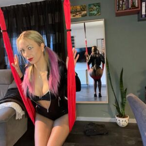 Jennymoaniehot's media