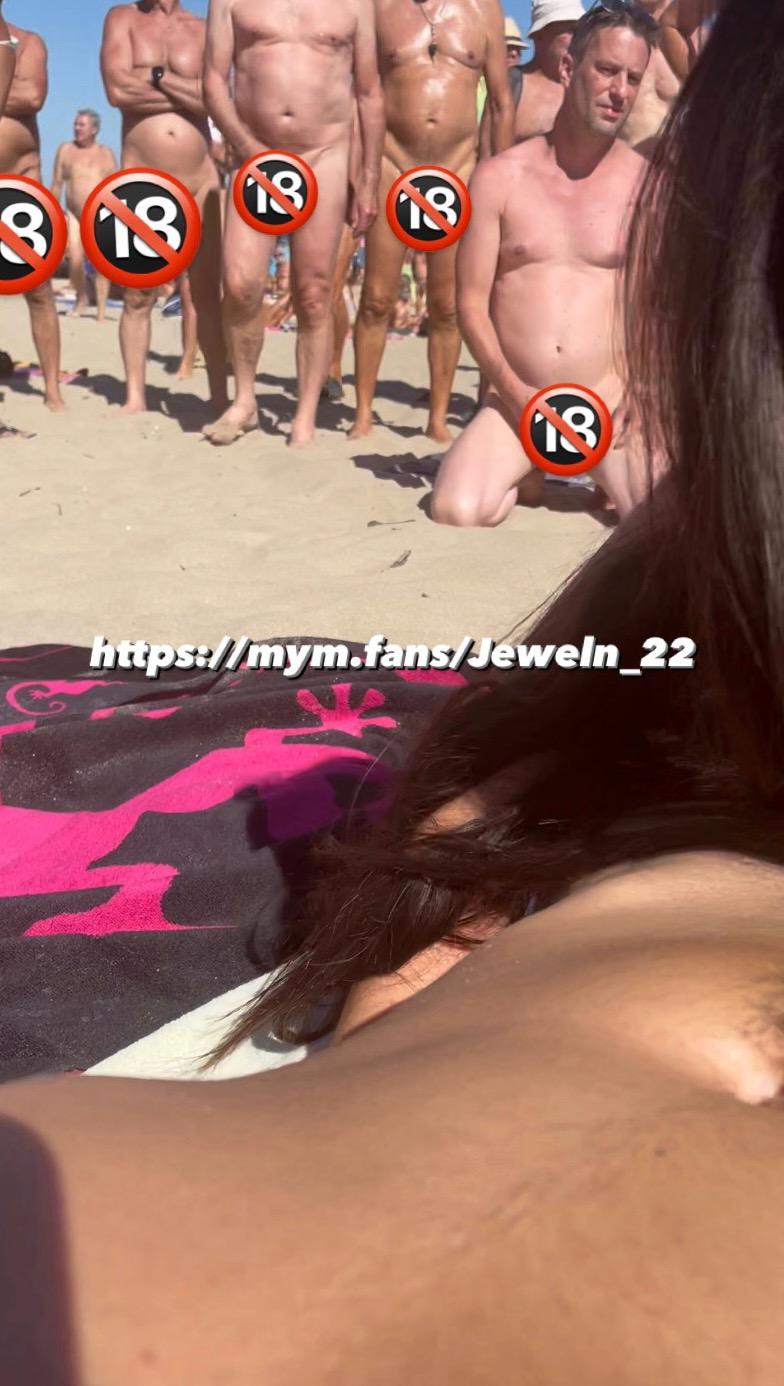 Jeweln_22's media