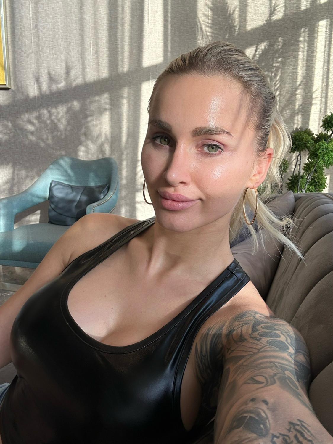 Jillhardener's media