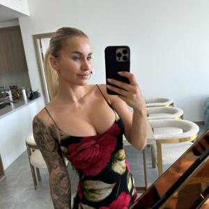 Jillhardener's media