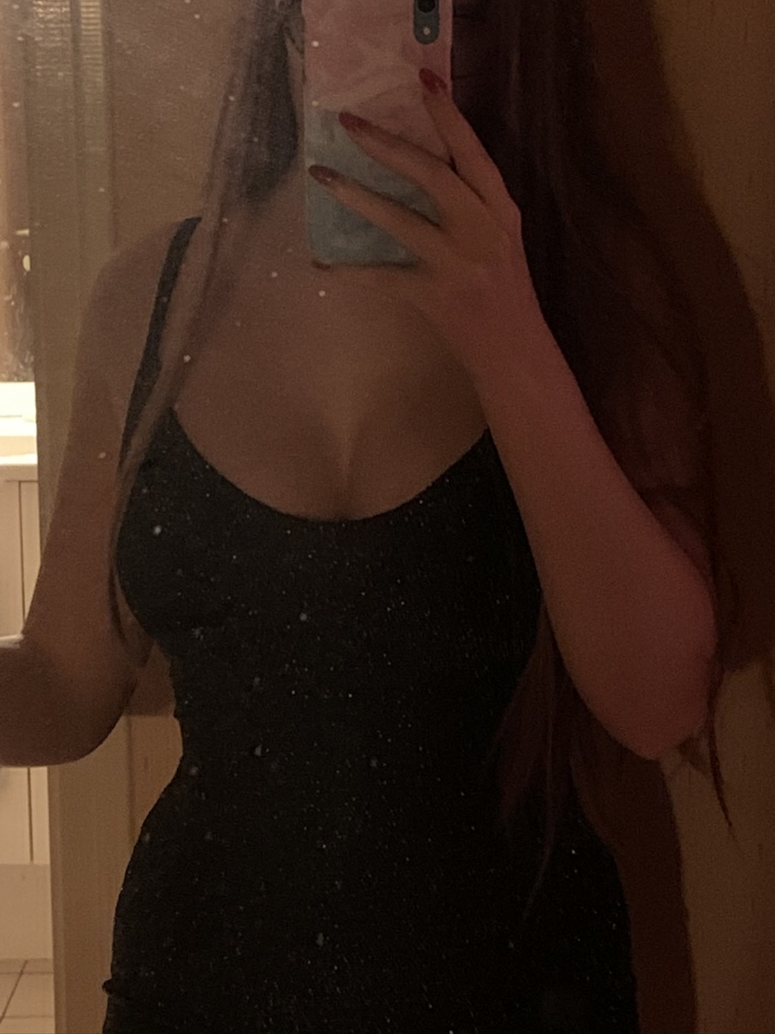 Jmenbatslesboobs_'s media