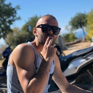 Johnjohn1's avatar