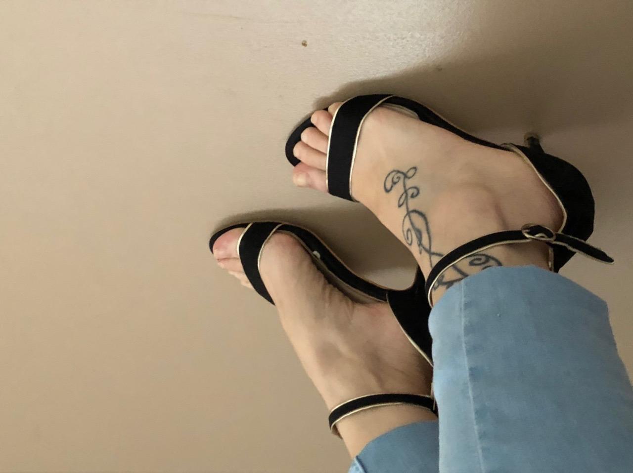 Joliepieds_tess's media