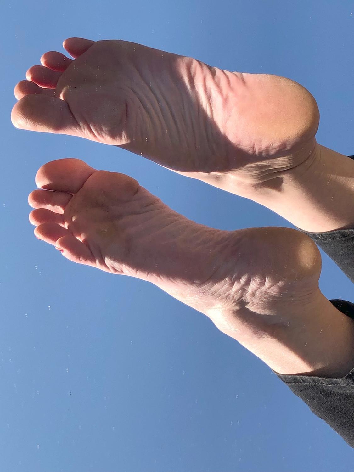 Joliepieds_tess's media
