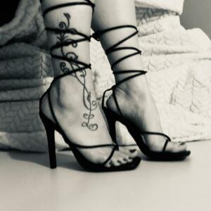 Joliepieds_tess's media