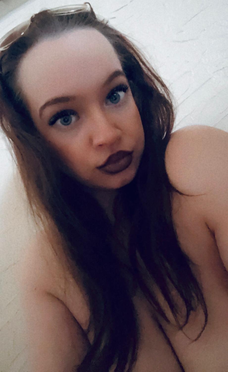 Juicygirl77's media