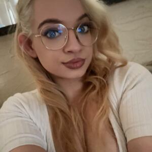 Juicygirl77's media