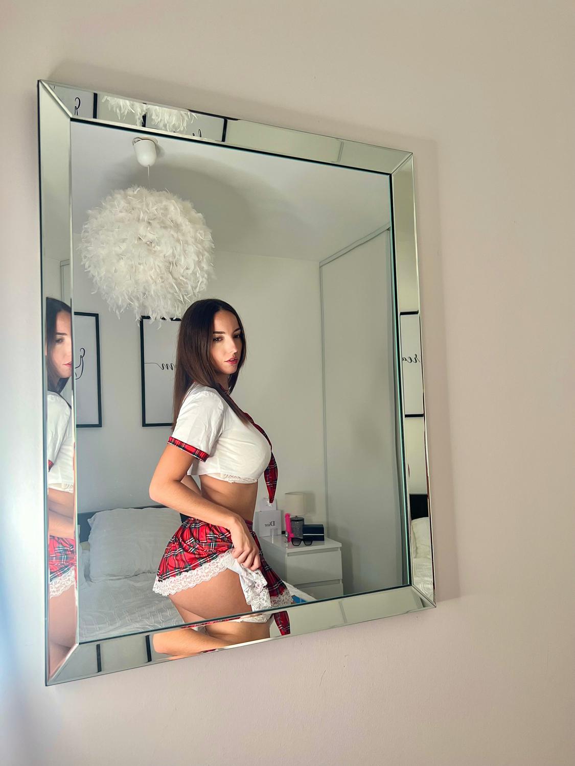 Julia_lyn's media