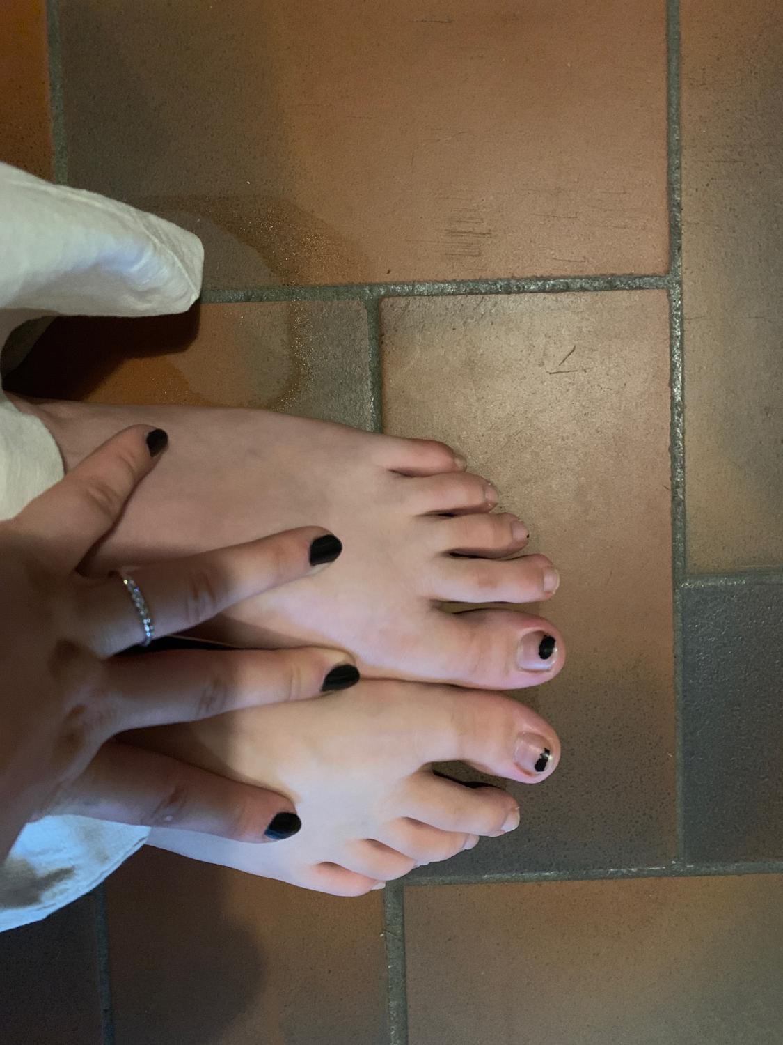 __junkfeet__1224's media