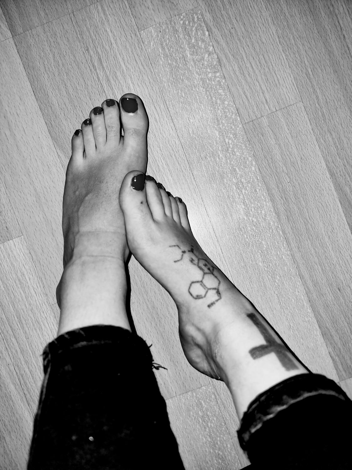 Justine-feet's media