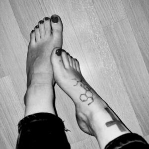 Justine-feet's media