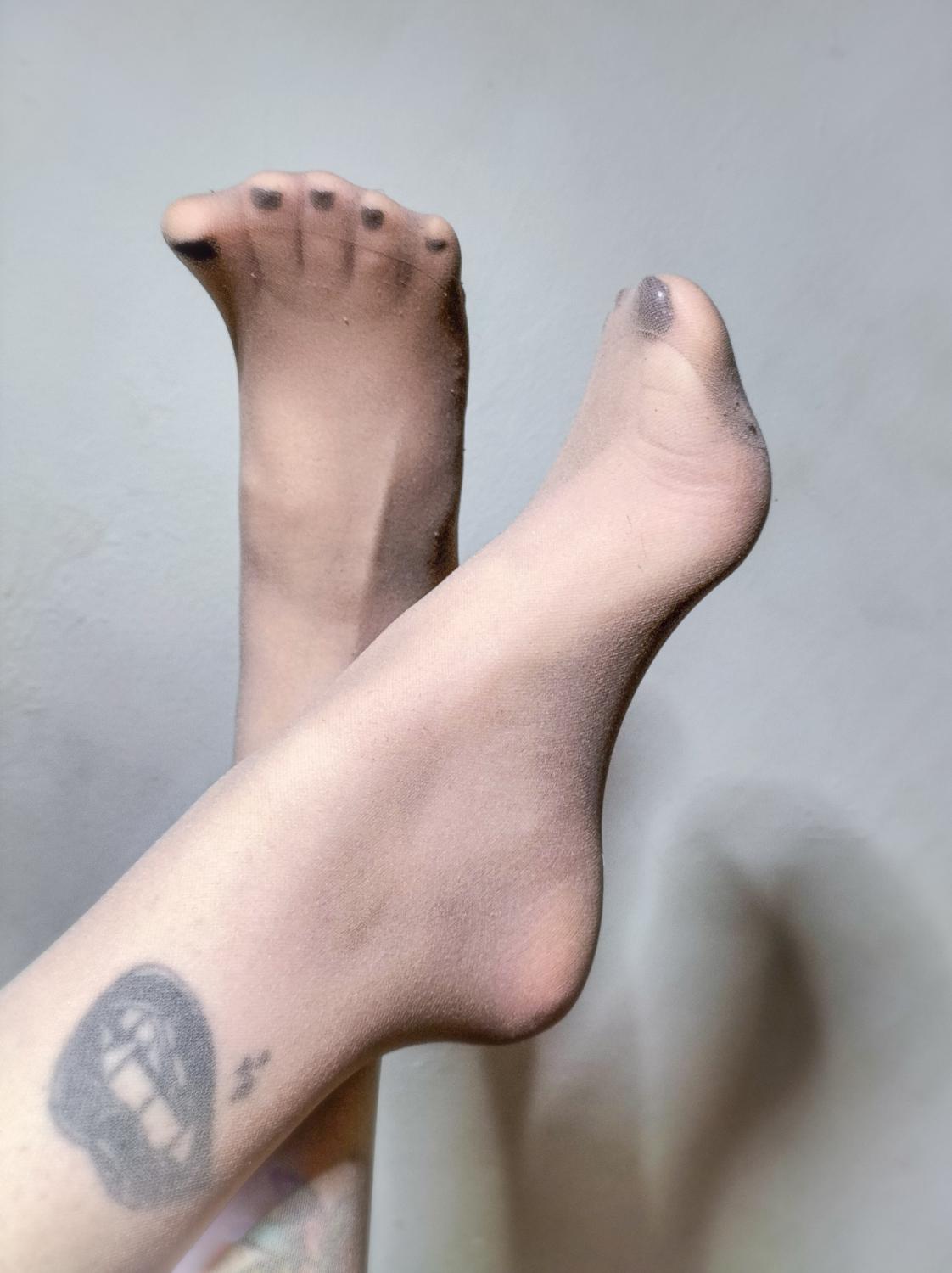 Kandifeet's media