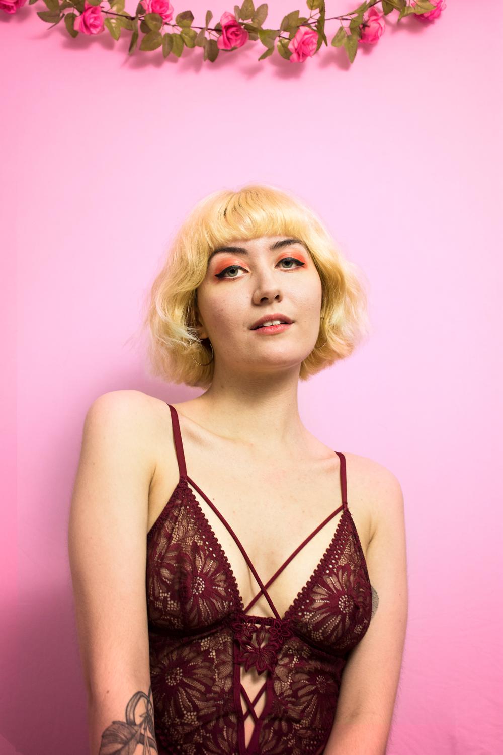 Katiefollies's media