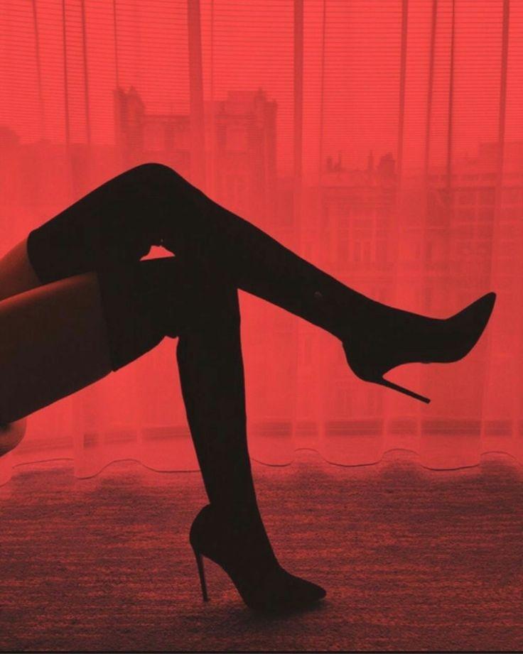 Kay_footporn's media
