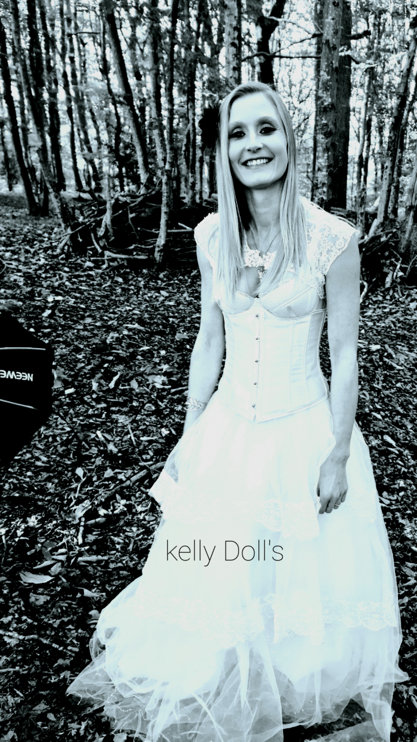Kellydolls's media