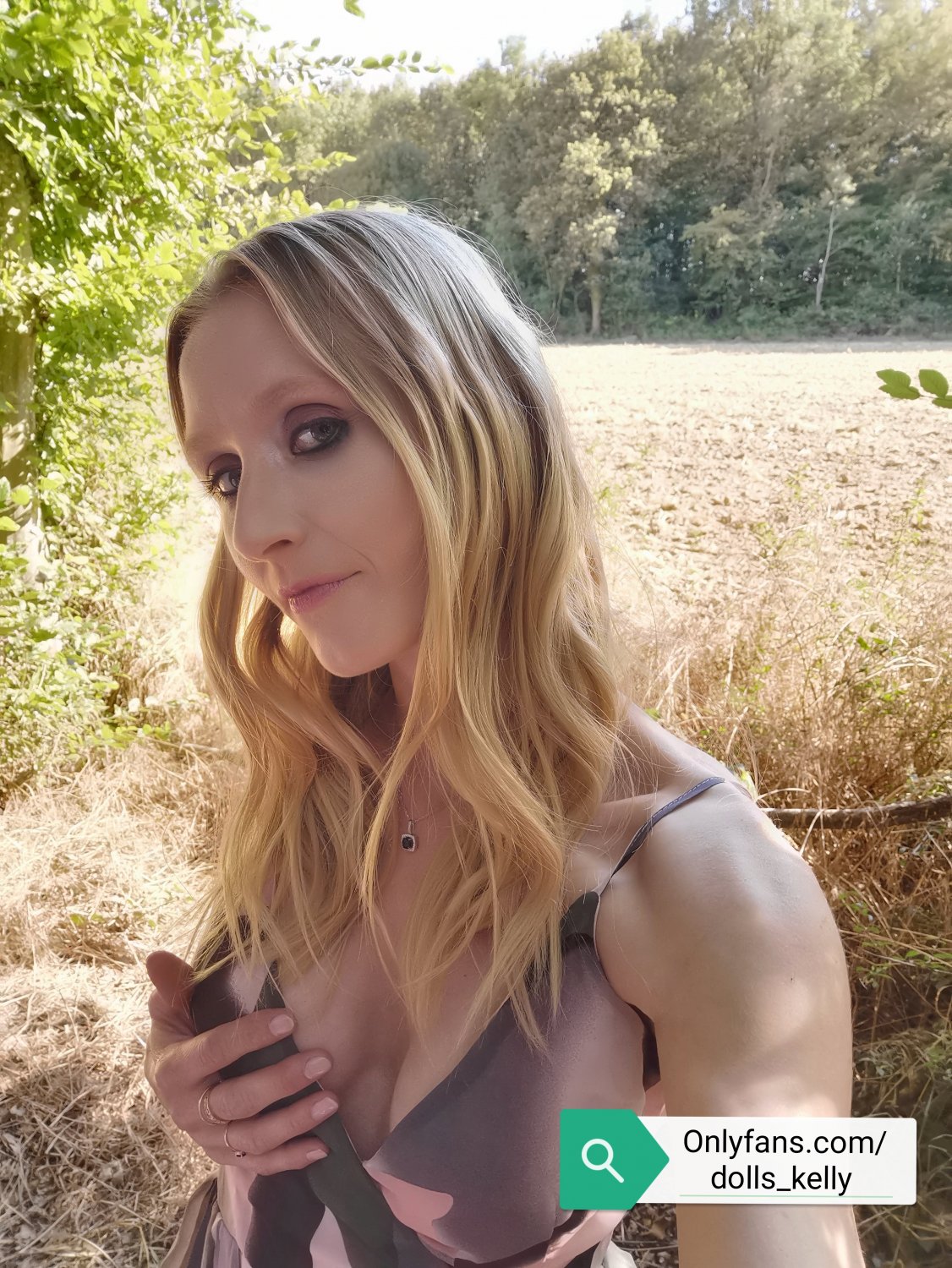 Kellydolls's media