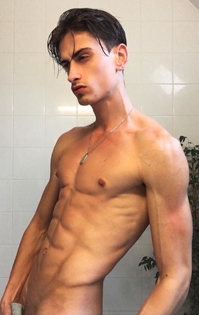 Kevindelbrotto's media