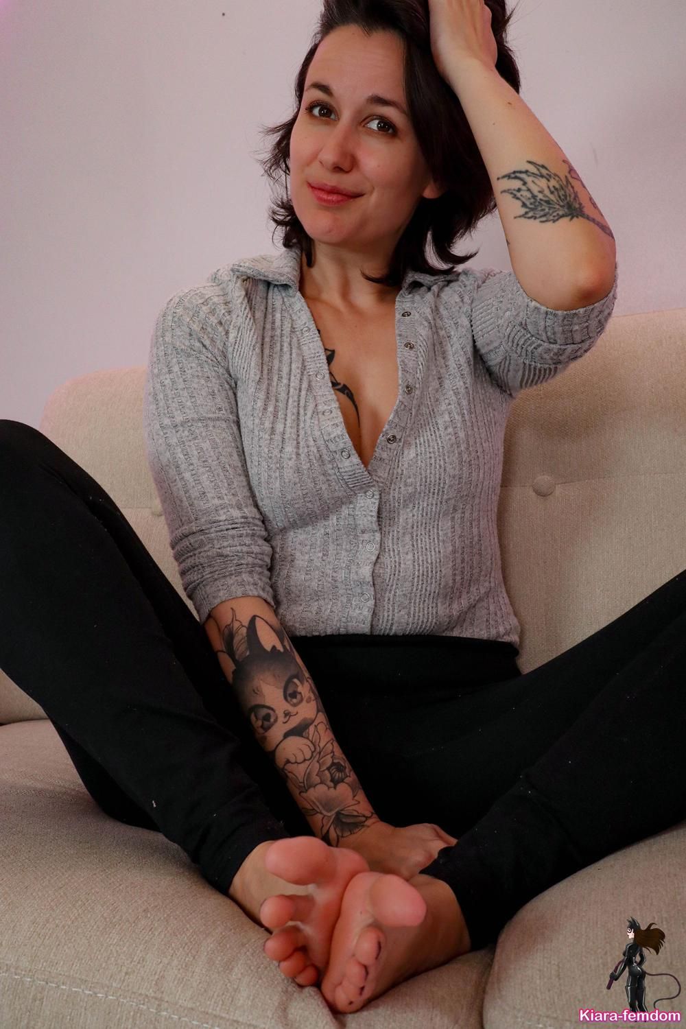 Kiara-femdom's media