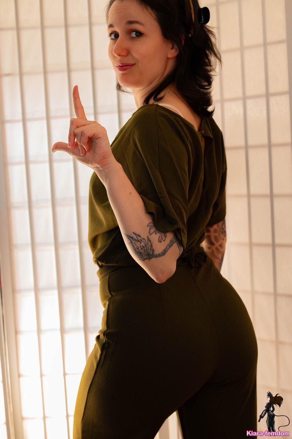 Kiara-femdom's media