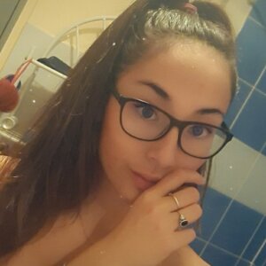 Kimi86000's media