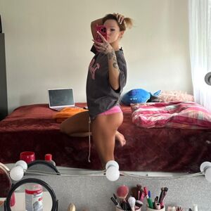 _kimpossiblemitgains_'s media