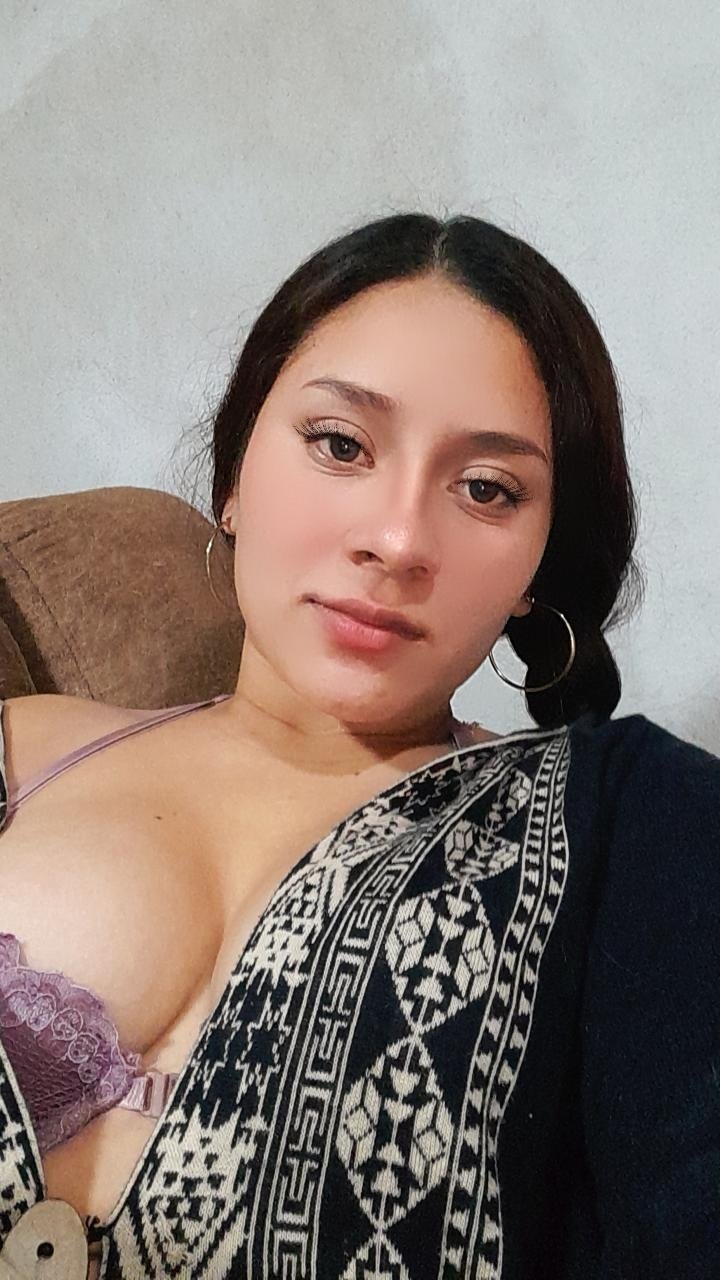 Kinky_mayra1005's media