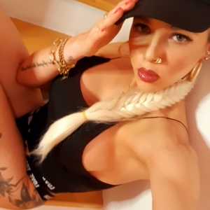 Kristinamozy's media