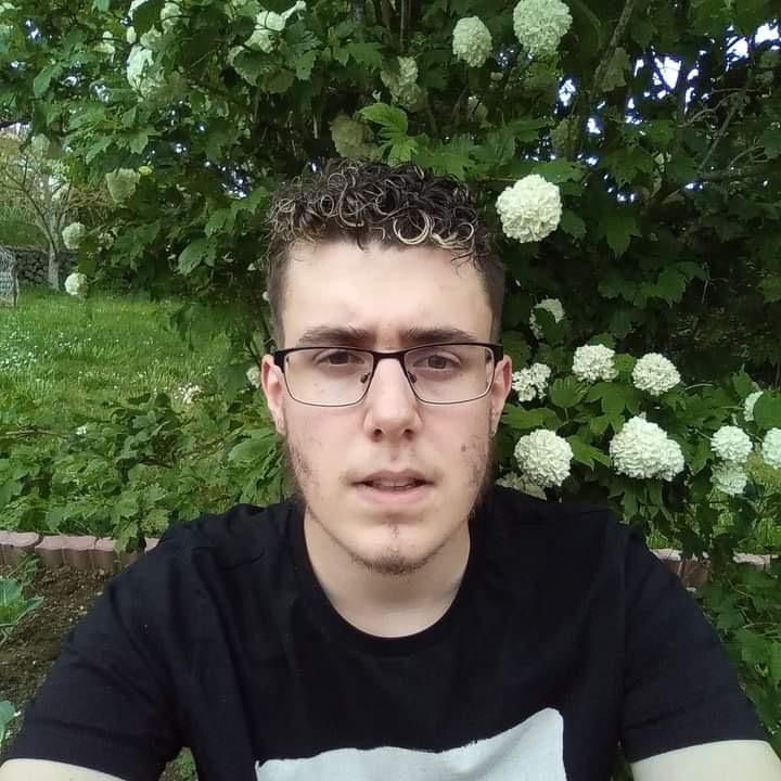L_ptt's media