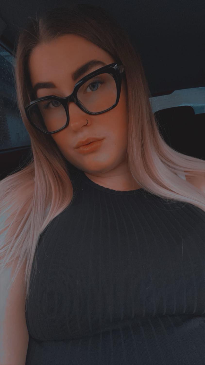 La_blonde_94's media