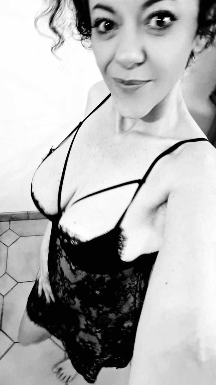 La_lantiponneuse's media