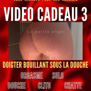 La_petite_ange's media